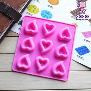 8 cavity hallow heart silicone mould