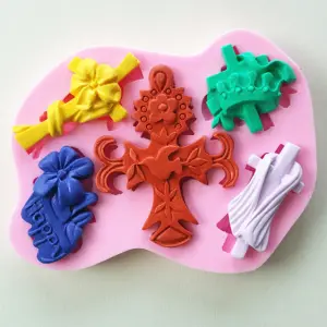 5 Cavity Christian Cross Mould style 2