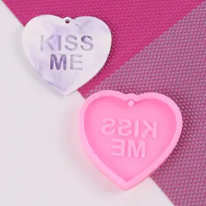 Kiss me Heart silicone mould