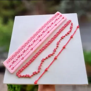 Heart theme boarder silicone Mould