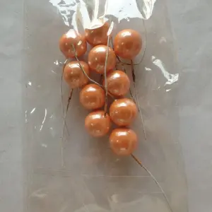 10 pcs Metallic Orange round 1 cm diameter faux balls